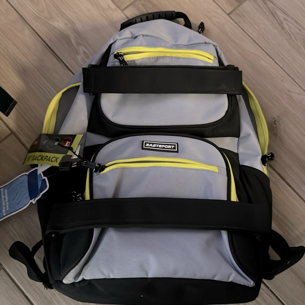 NWT Eastsport Skatepark Skater Unisex Backpack Cool Gray